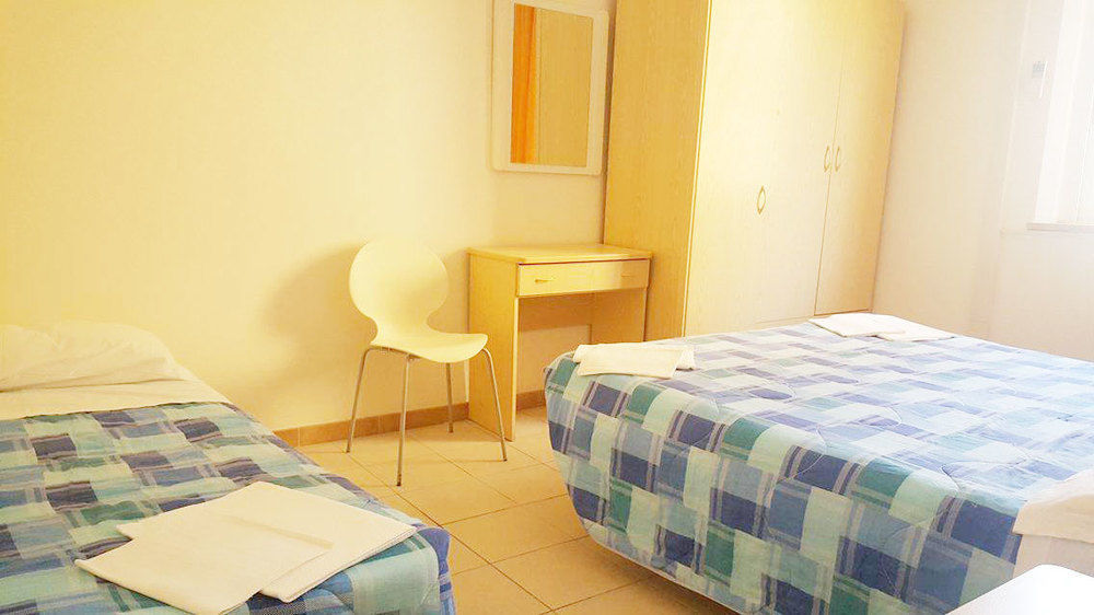 Hotel New Happy Римини Экстерьер фото